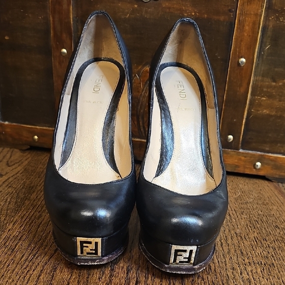 Fendi Black Platform Heels with Gold Accent - Picture 2 of 9